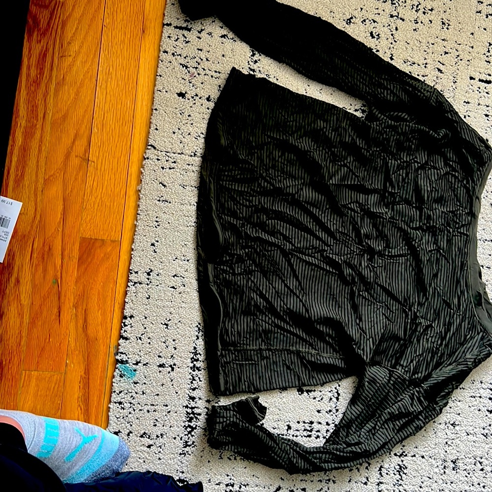 Lululemon hunter green pullover